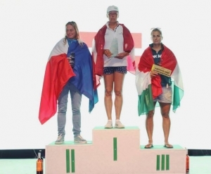 Ilona Grīnberga uzvar Eiropas čempionātā Raceboard klasē sievietēm!