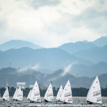 Pasaules čempionātā Laser Radial klasē Japānā startē divas Latvijas burātājas.