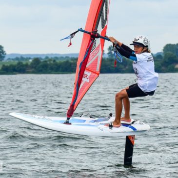 Latvija tiek pārstāvēta Formula Windsurfing Foil Youth un Masters World Championship Polijā (papildināts)