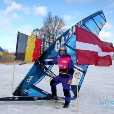 Aleksandrs Ļeontjevs pārliecinoši uzvar WISSA Pasaules čempionātā (vindsērfinga klasē)