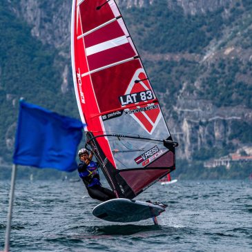 Viljams Preiss izcīna 4. vietu iQFOiL International Games jauniešu sacensībās Itālijā